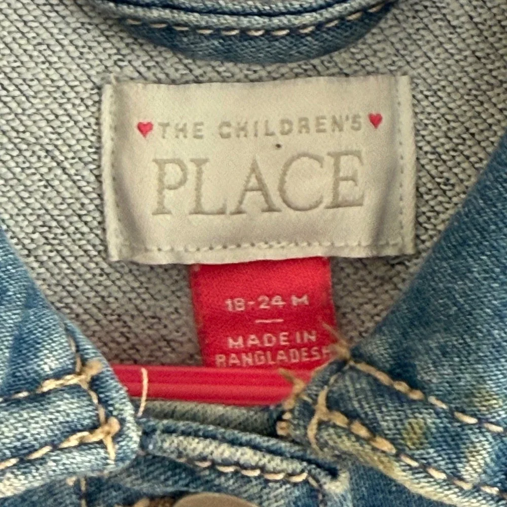 The Children's Place Denim Jacket Toddler‎ Girls 18-24 Months Heart Button